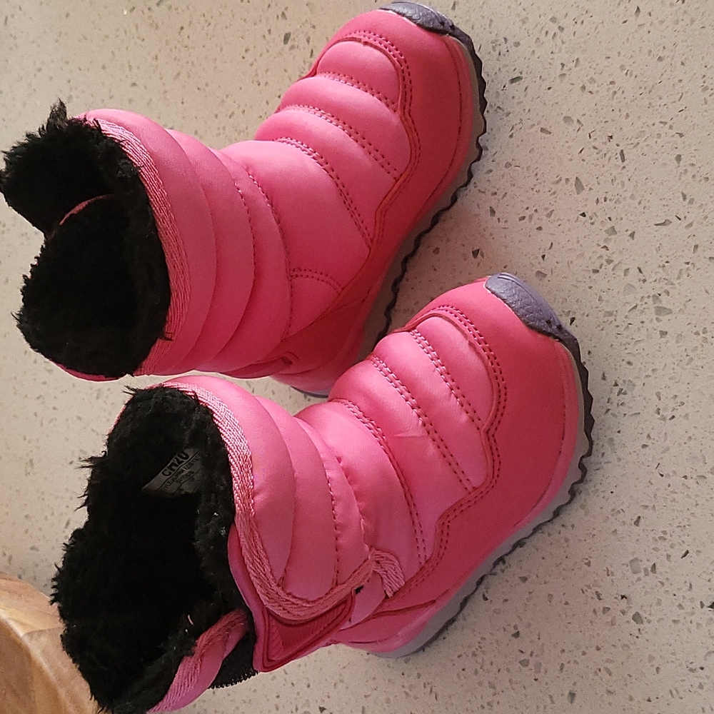 Toddler Winter Boots - Size 6